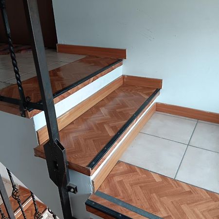 La Vue Maison 1 Piano No Lift Con Terrazzo Фиумичино Екстериор снимка