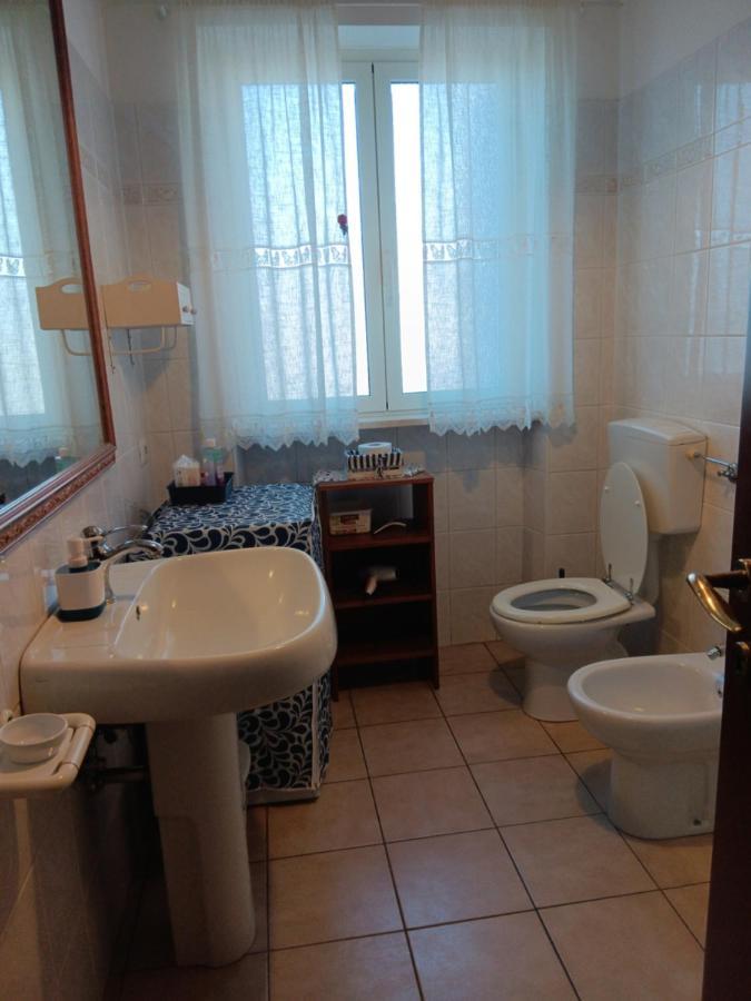 La Vue Maison 1 Piano No Lift Con Terrazzo Фиумичино Екстериор снимка